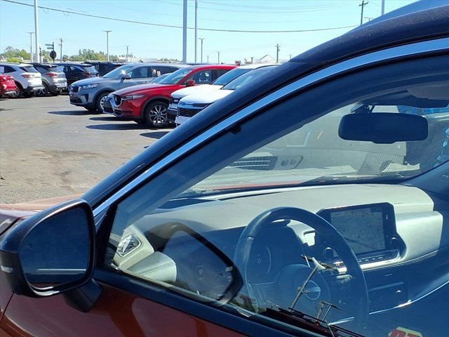 Used 2022 Nissan Rogue Platinum w/ Head-Up Display Package image 27