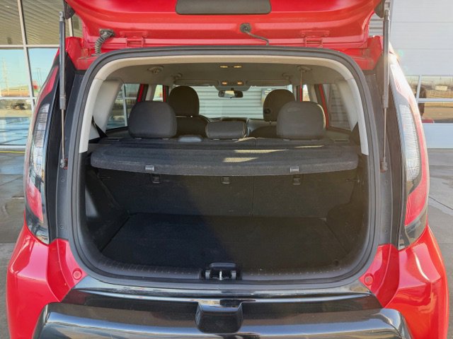 Used 2016 Kia Soul + FWD image 5