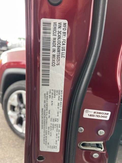 Used 2021 Jeep Compass Limited w/ Sun and Sound Group AWD/4WD image 26