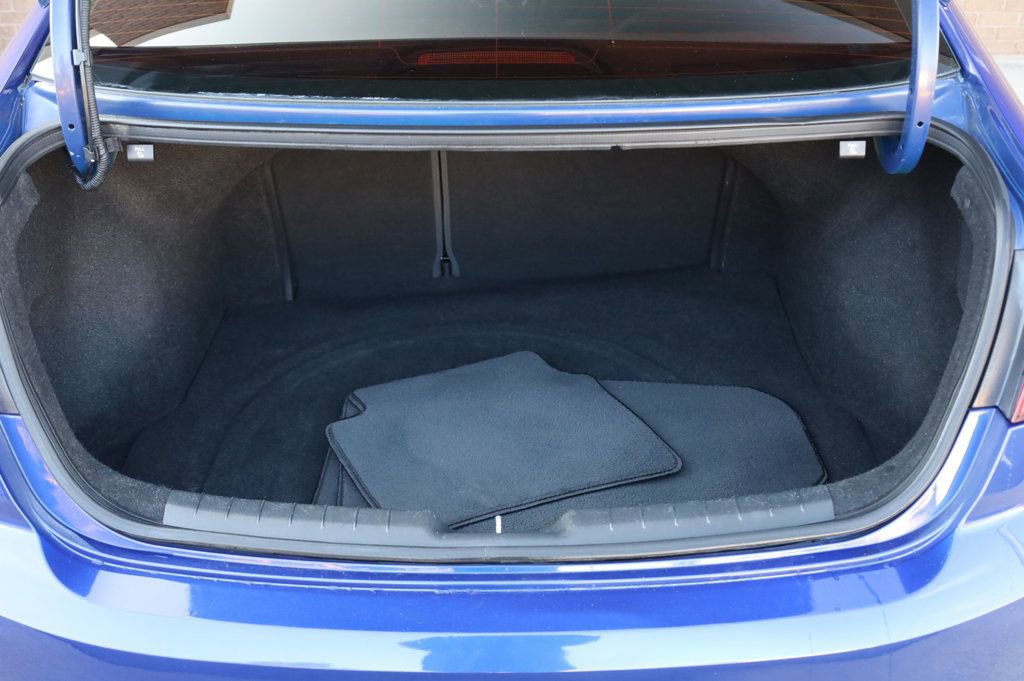 Used 2019 Hyundai Elantra Sport w/ Cargo Package image 11