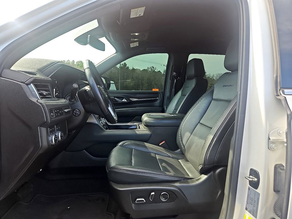 Used 2021 GMC Yukon Denali image 14