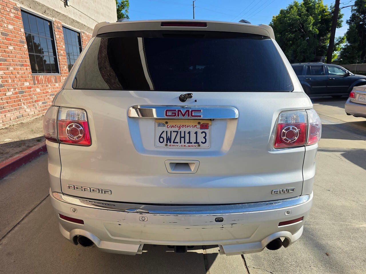 Used 2012 GMC Acadia Denali image 5