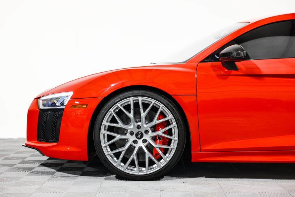 Used 2017 Audi R8 V10 plus image 13