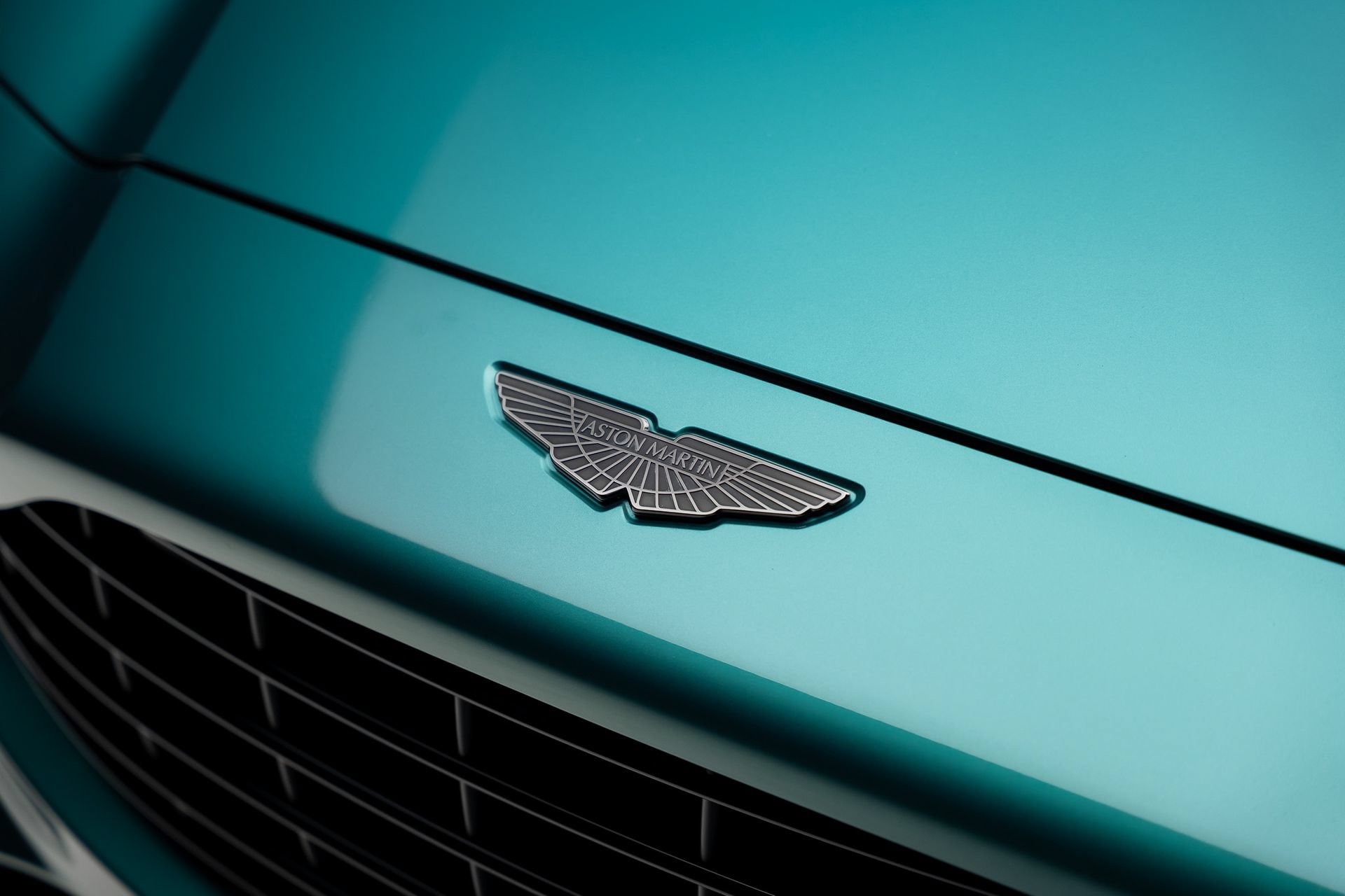 Used 2023 Aston Martin DBX AWD/4WD image 13
