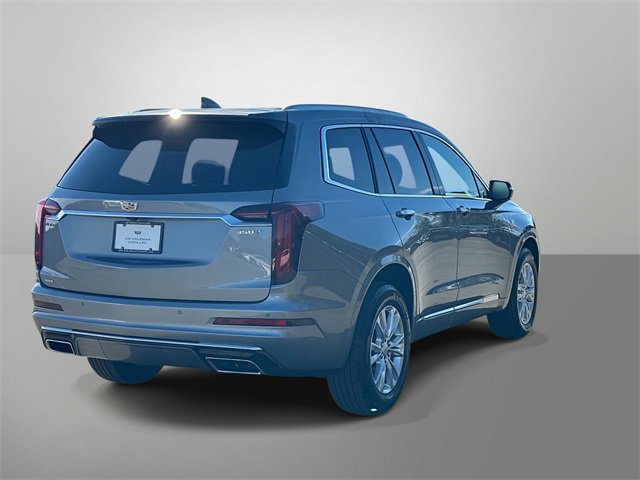 Used 2025 Cadillac XT6 Luxury image 26