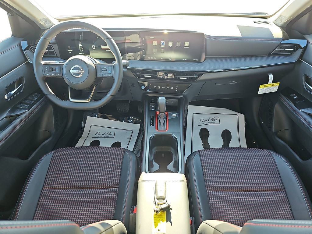 New 2026 Nissan Kicks SR w/ SR Premium Package FWD image 12