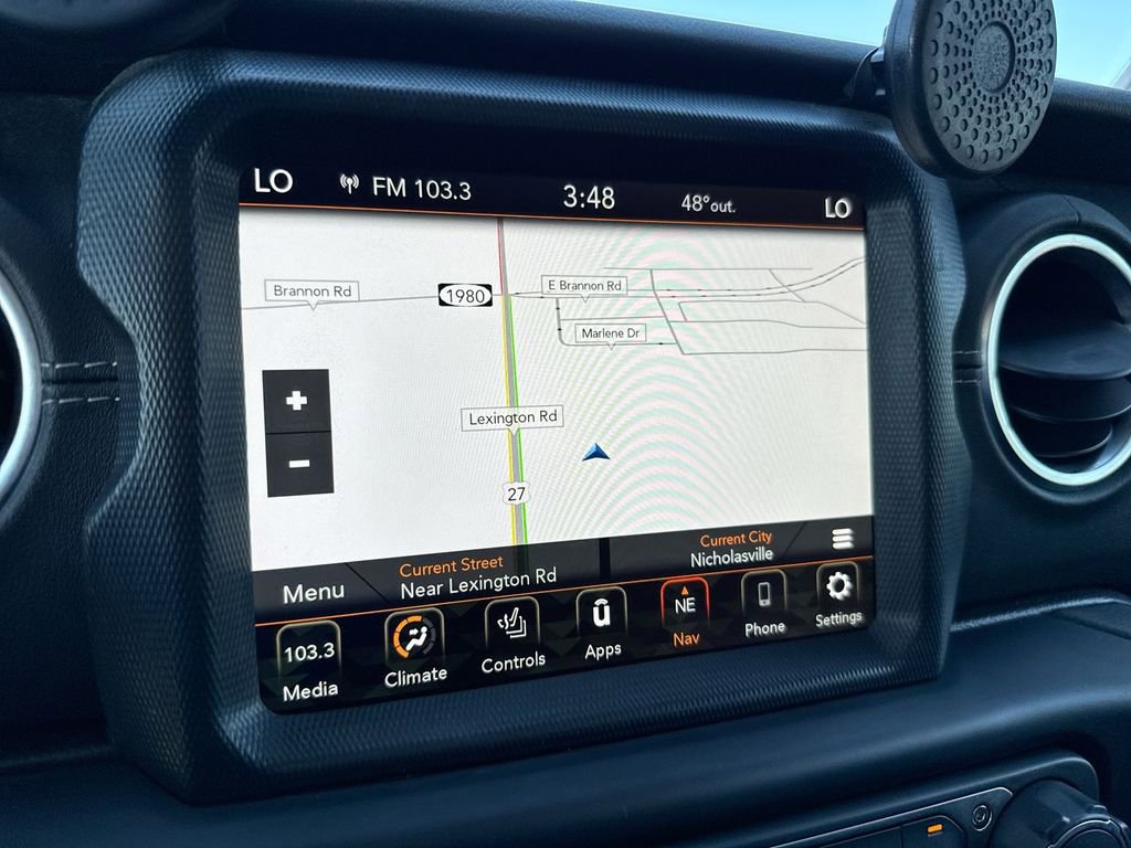 Used 2021 Jeep Wrangler Unlimited Sahara w/ Cold Weather Group image 15