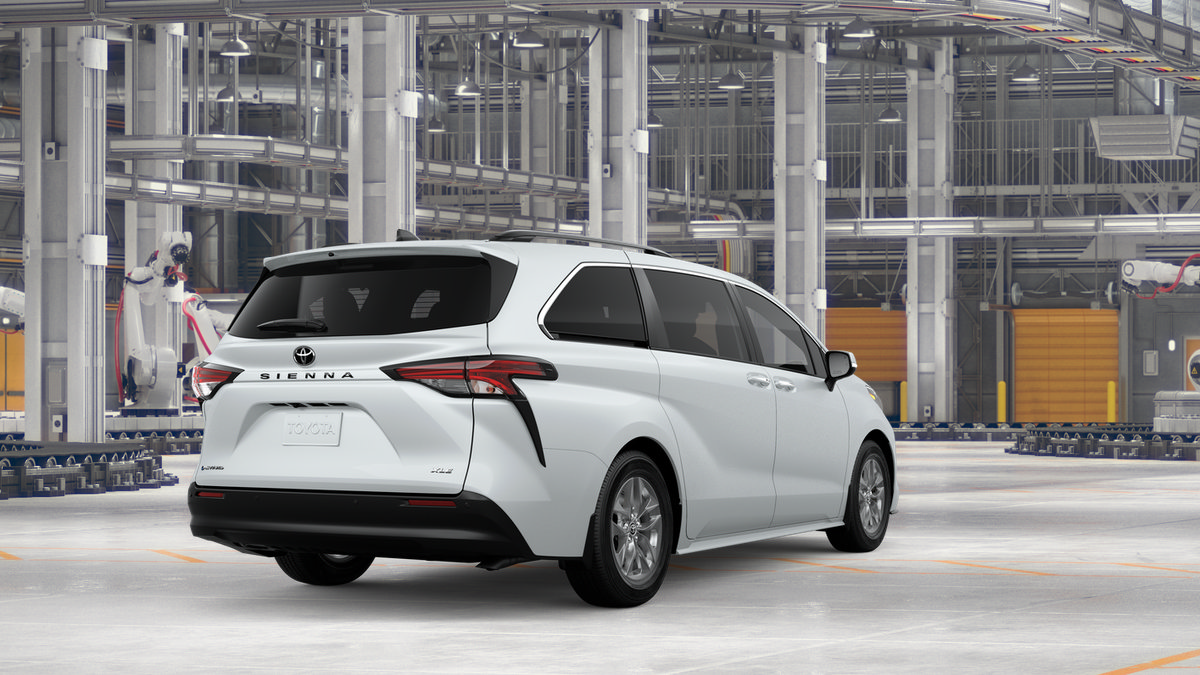 New 2026 Toyota Sienna XLE AWD/4WD image 9
