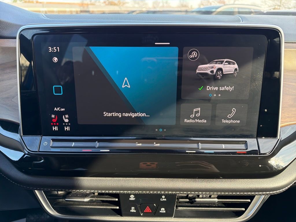 Used 2025 Volkswagen Atlas SE w/ Panoramic Sunroof Package image 36