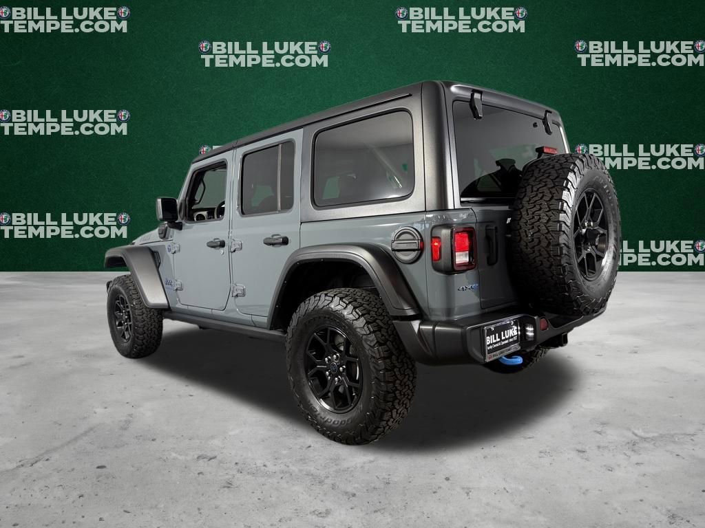 Used 2024 Jeep Wrangler Unlimited AWD/4WD image 9