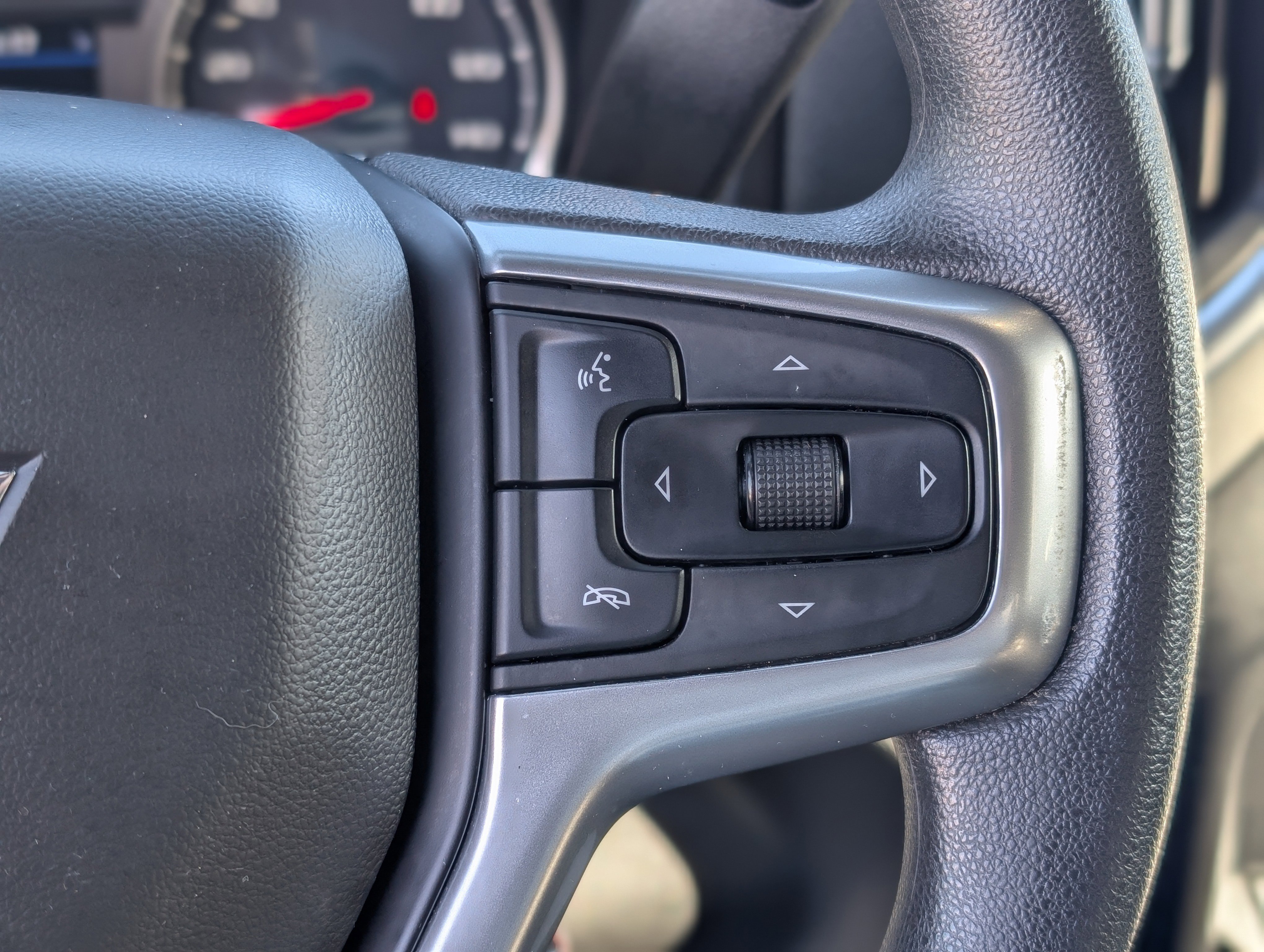 Certified 2020 Chevrolet Silverado 1500 LT image 17