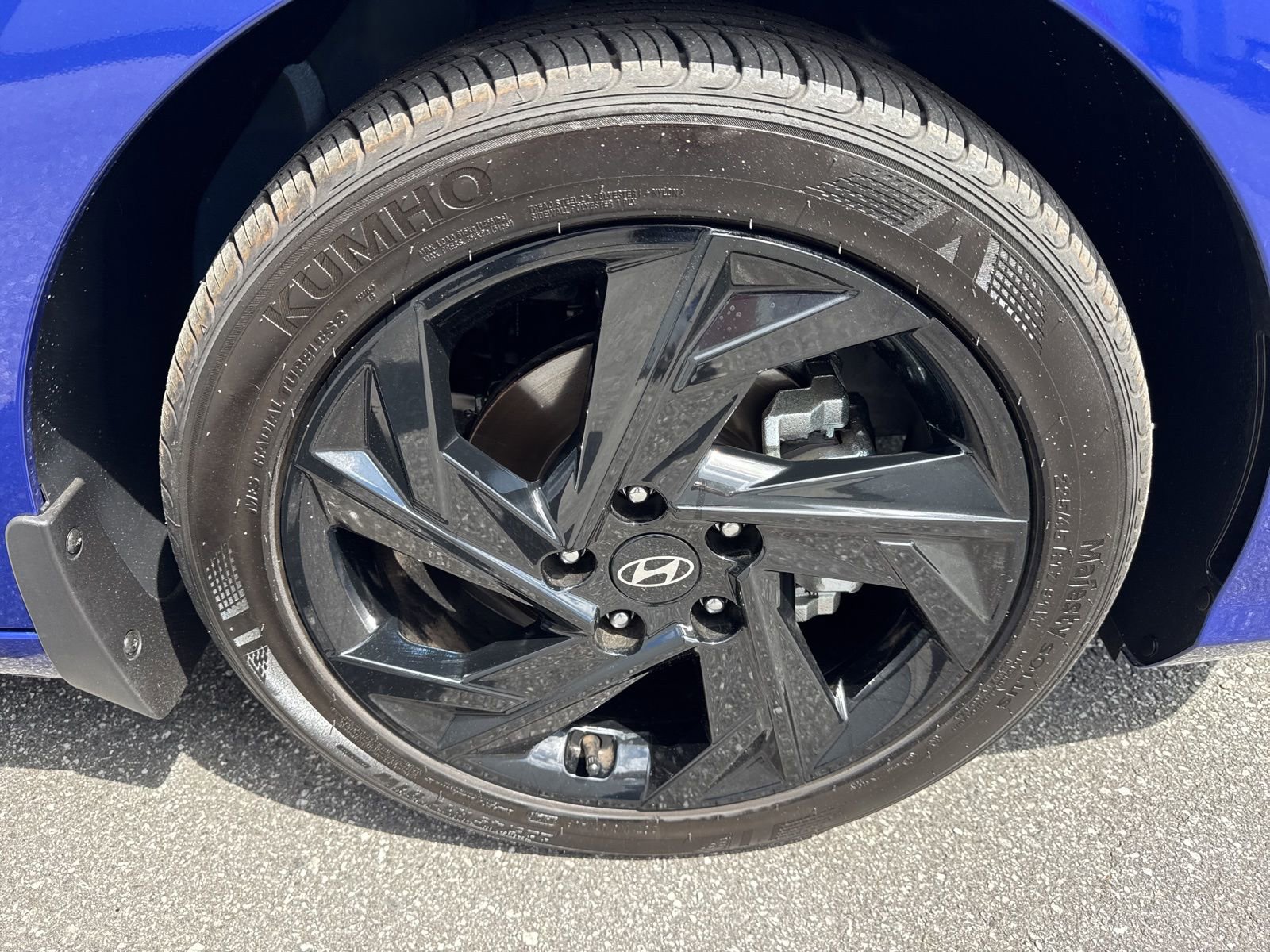 Certified 2026 Hyundai Elantra Sport image 9