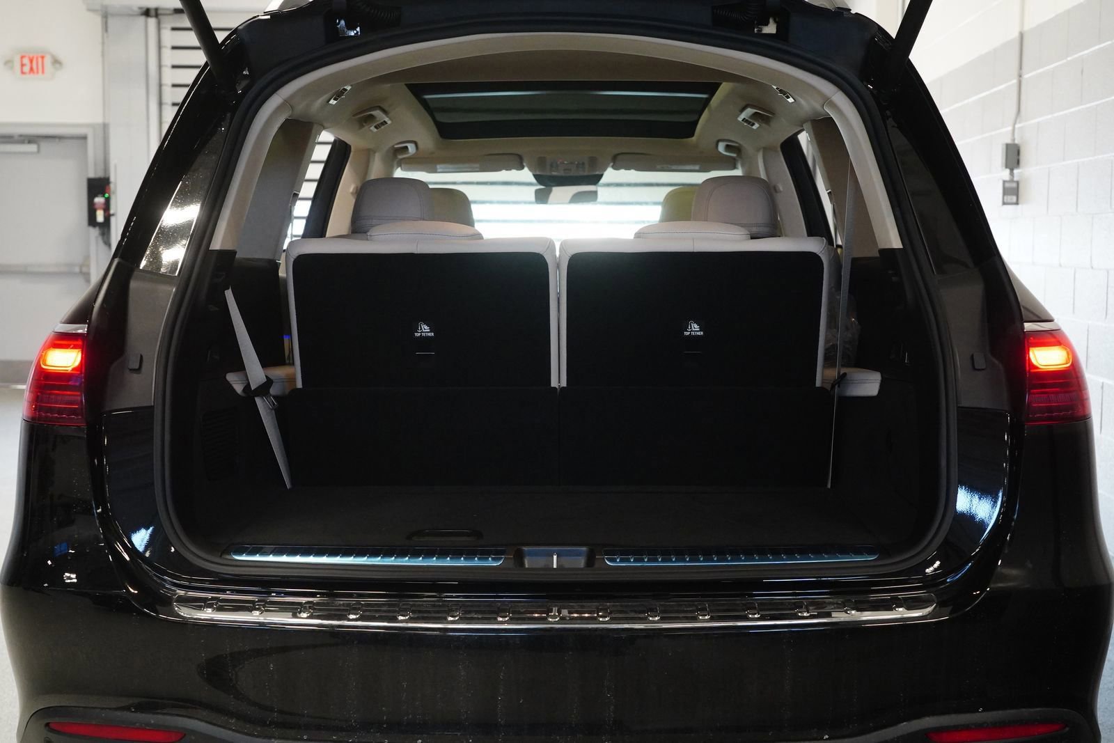 New 2026 Mercedes-Benz GLS 450 4MATIC image 34