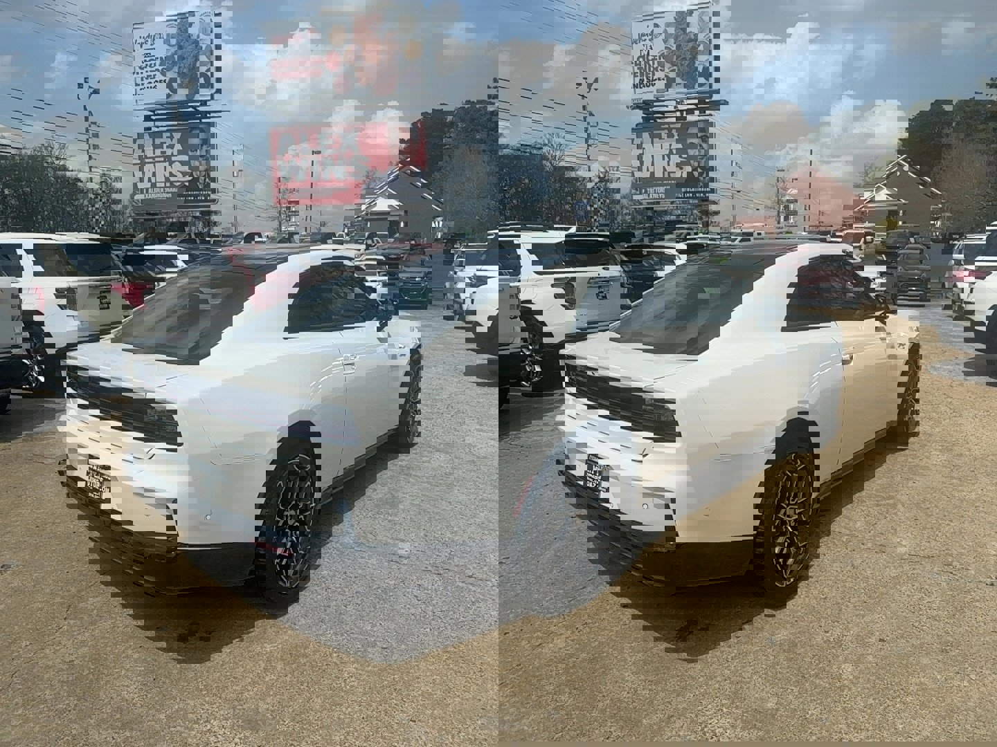 Used 2024 Dodge Charger R/T w/ Plus Group image 5