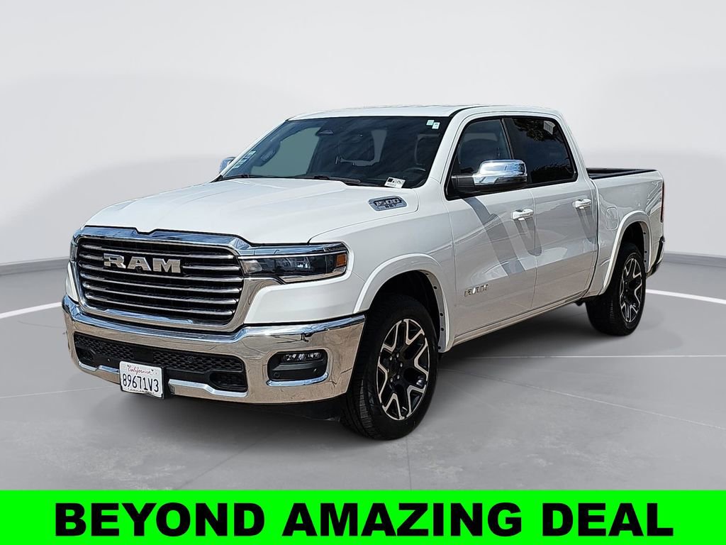 Used 2025 RAM 1500 Laramie AWD/4WD image 7