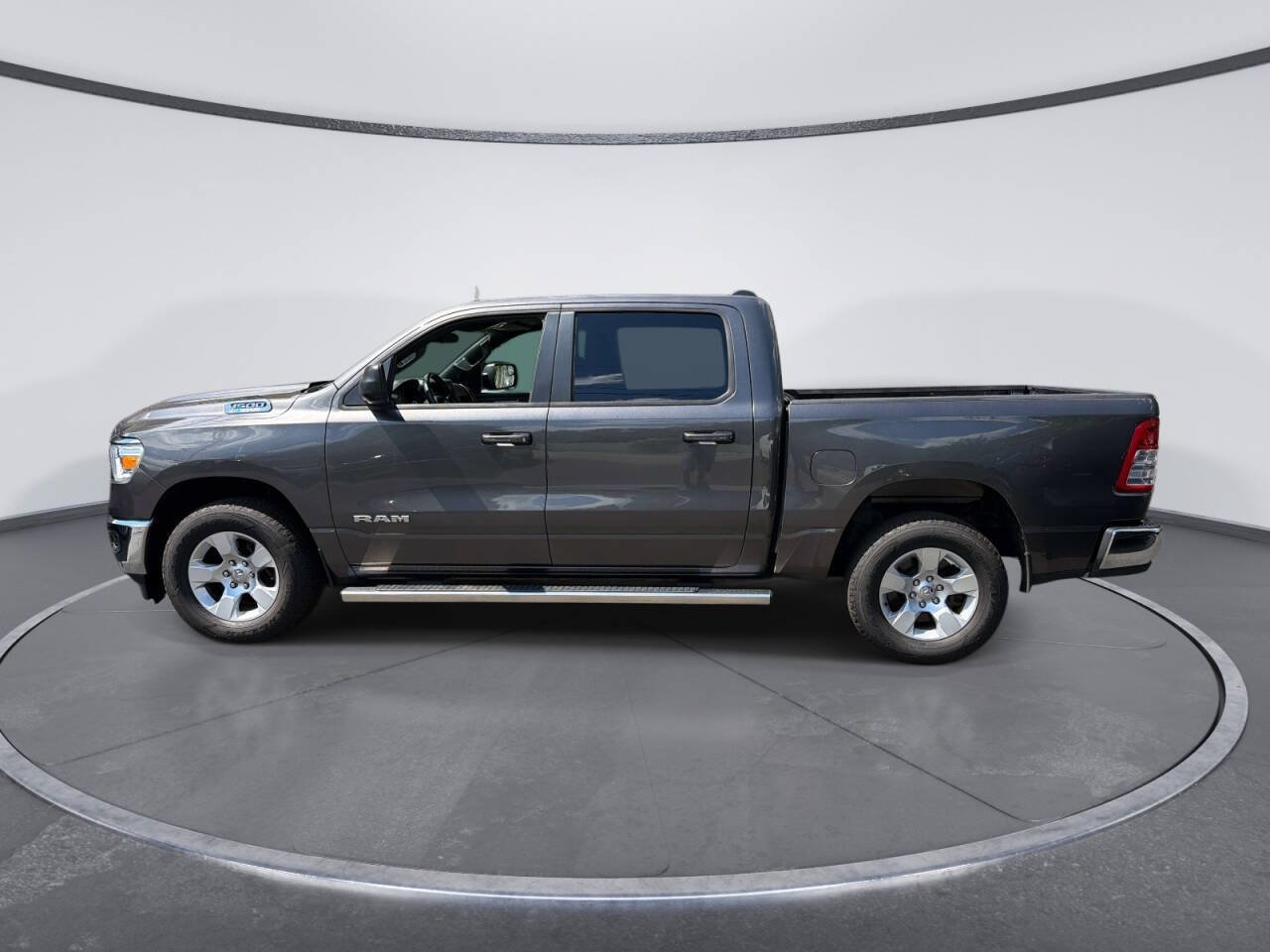 Used 2021 RAM 1500 Big Horn AWD/4WD image 3