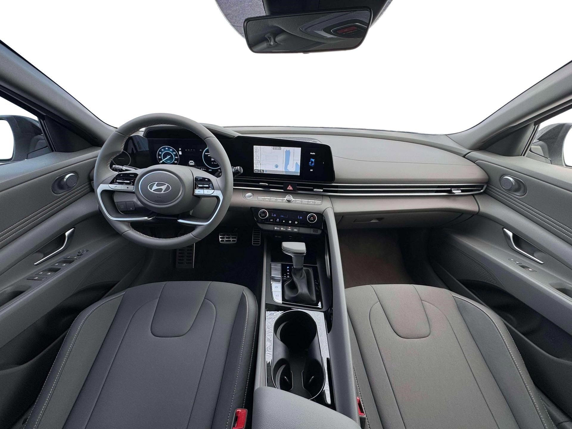 New 2026 Hyundai Elantra Sport image 13