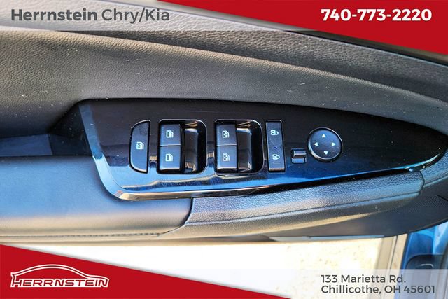 Used 2023 Kia Sportage EX AWD/4WD image 15