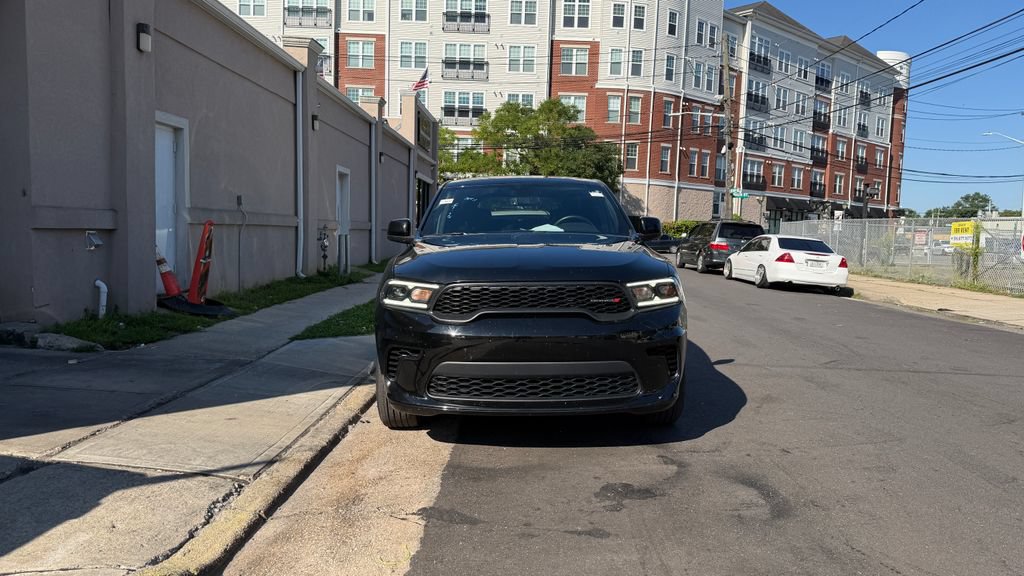 Used 2025 Dodge Durango GT RWD image 2
