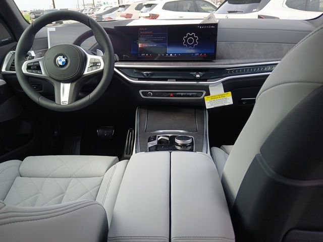 New 2026 BMW X5 sDrive40i image 13