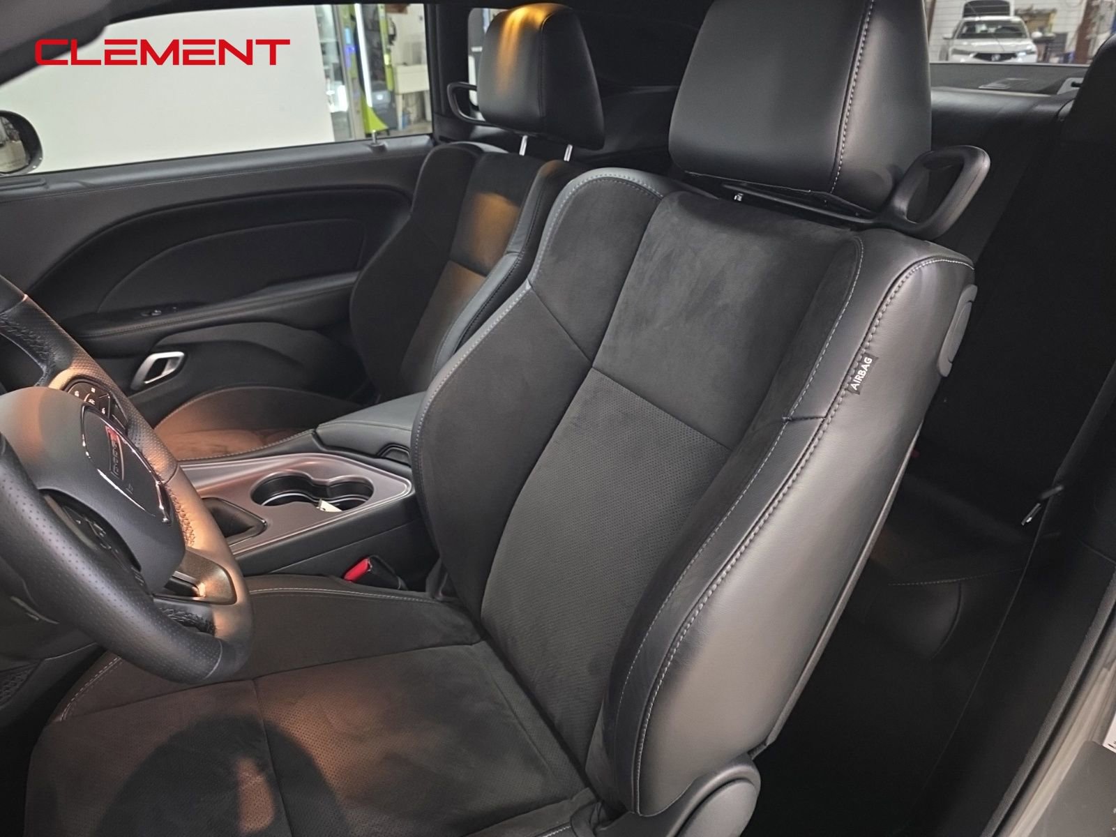 Used 2023 Dodge Challenger R/T w/ Plus Package image 29