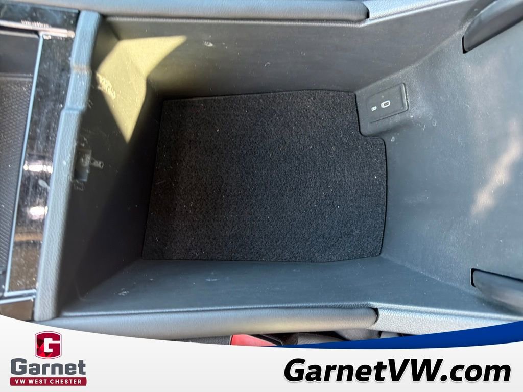 Used 2024 Volkswagen Atlas Peak Edition SE image 26