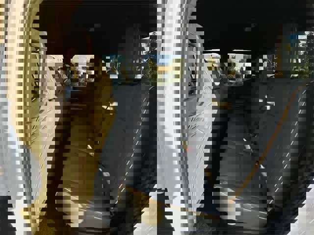 Used 2025 Toyota Tacoma 4x4 Double Cab Hybrid image 17