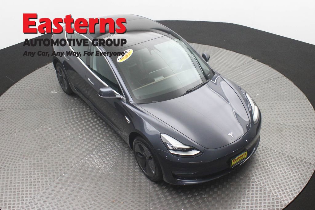 Used 2019 Tesla Model 3 Standard Range Plus RWD image 3
