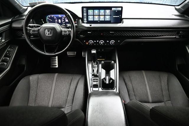 Used 2025 Honda Accord Sport image 12
