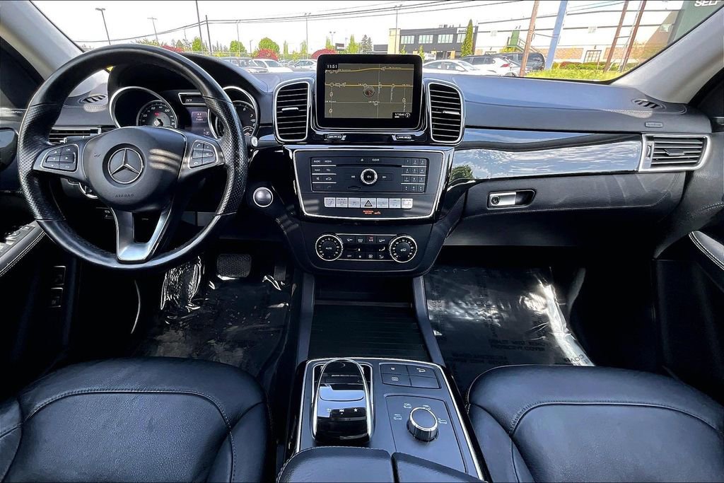 Used 2017 Mercedes-Benz GLE 550e image 16