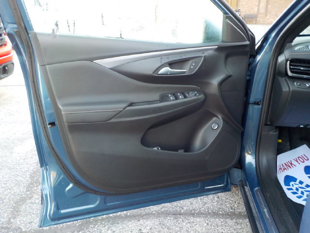 New 2026 Buick Envista Avenir FWD image 11