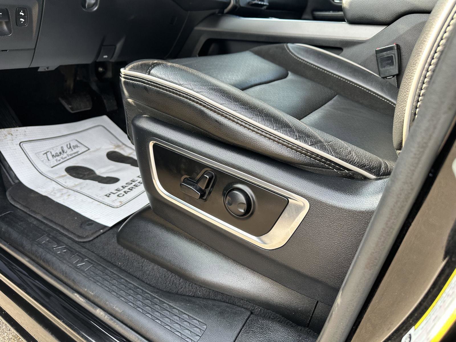 Used 2025 RAM 1500 Laramie image 17