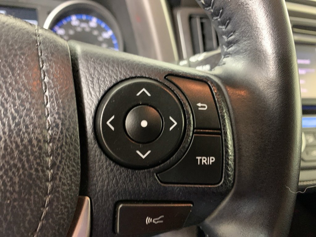 Used 2017 Toyota RAV4 XLE image 22