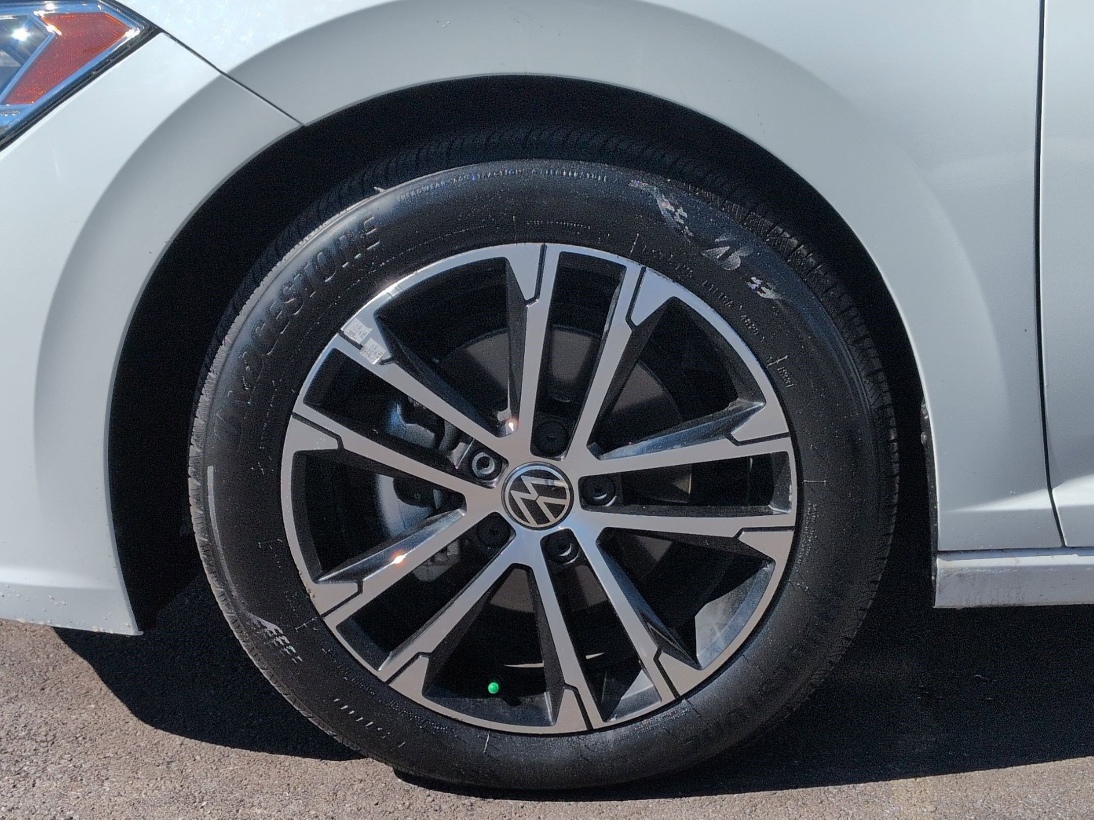 Used 2023 Volkswagen Jetta Sport image 14