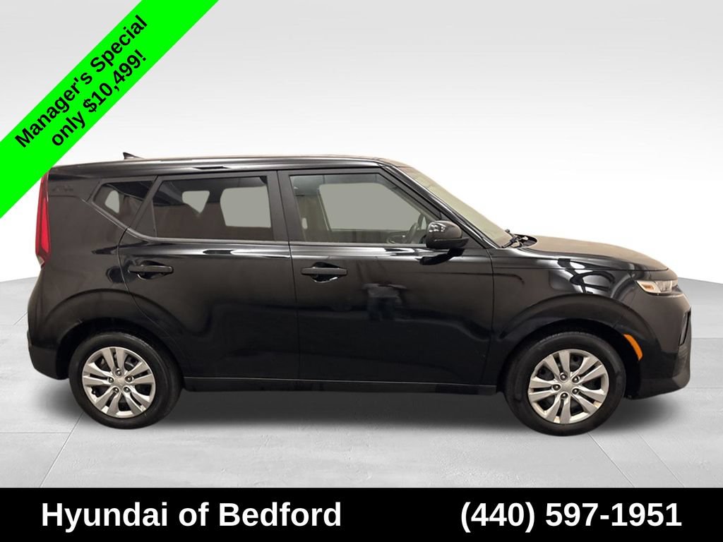 Used 2022 Kia Soul LX FWD image 4