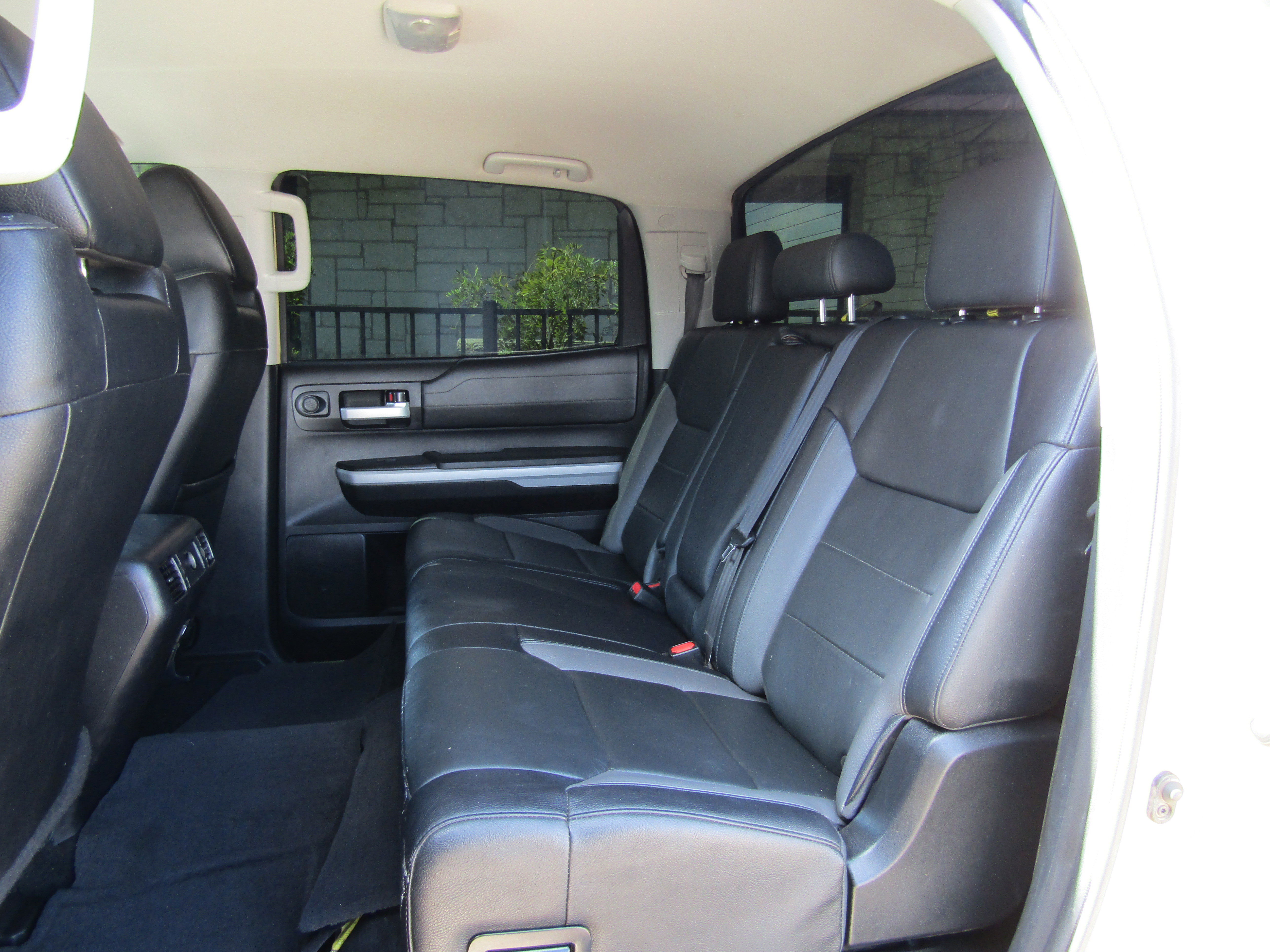 Used 2020 Toyota Tundra Limited image 9
