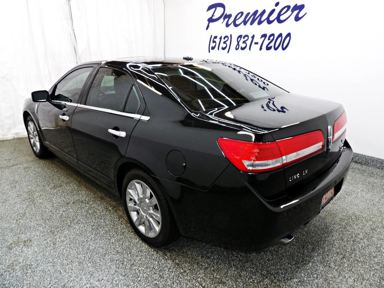 Used 2010 Lincoln MKZ AWD image 4