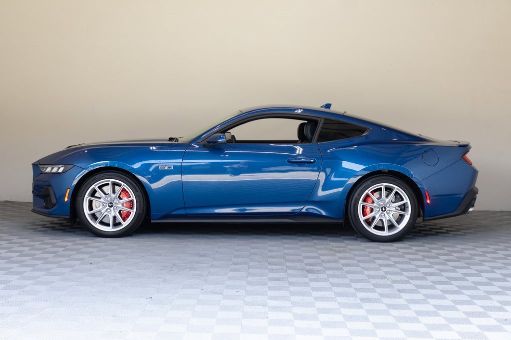 Used 2024 Ford Mustang GT Premium image 8