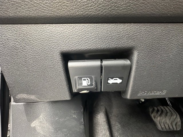 New 2025 Nissan Versa S w/ Trunk Package image 31