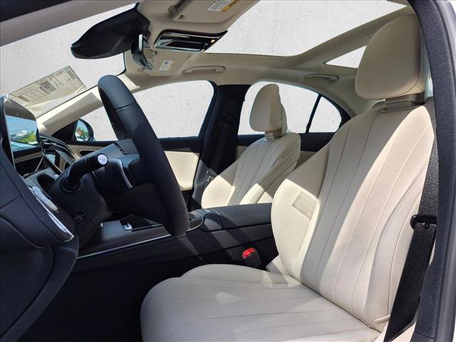 New 2026 Mercedes-Benz E 450 4MATIC Sedan image 4