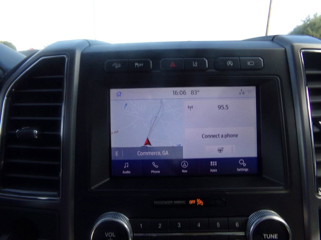 Used 2021 Ford Expedition Platinum image 16