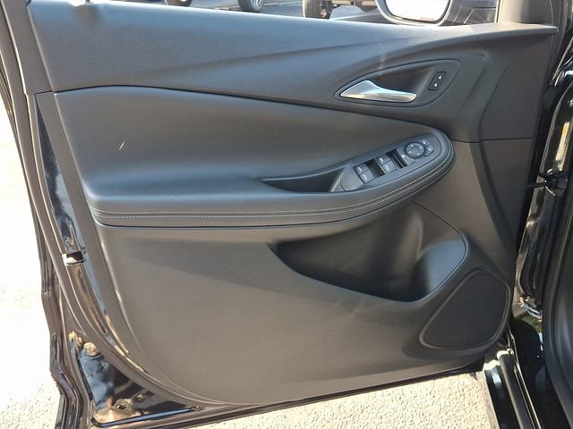 Used 2024 Buick Encore GX Sport Touring FWD image 12