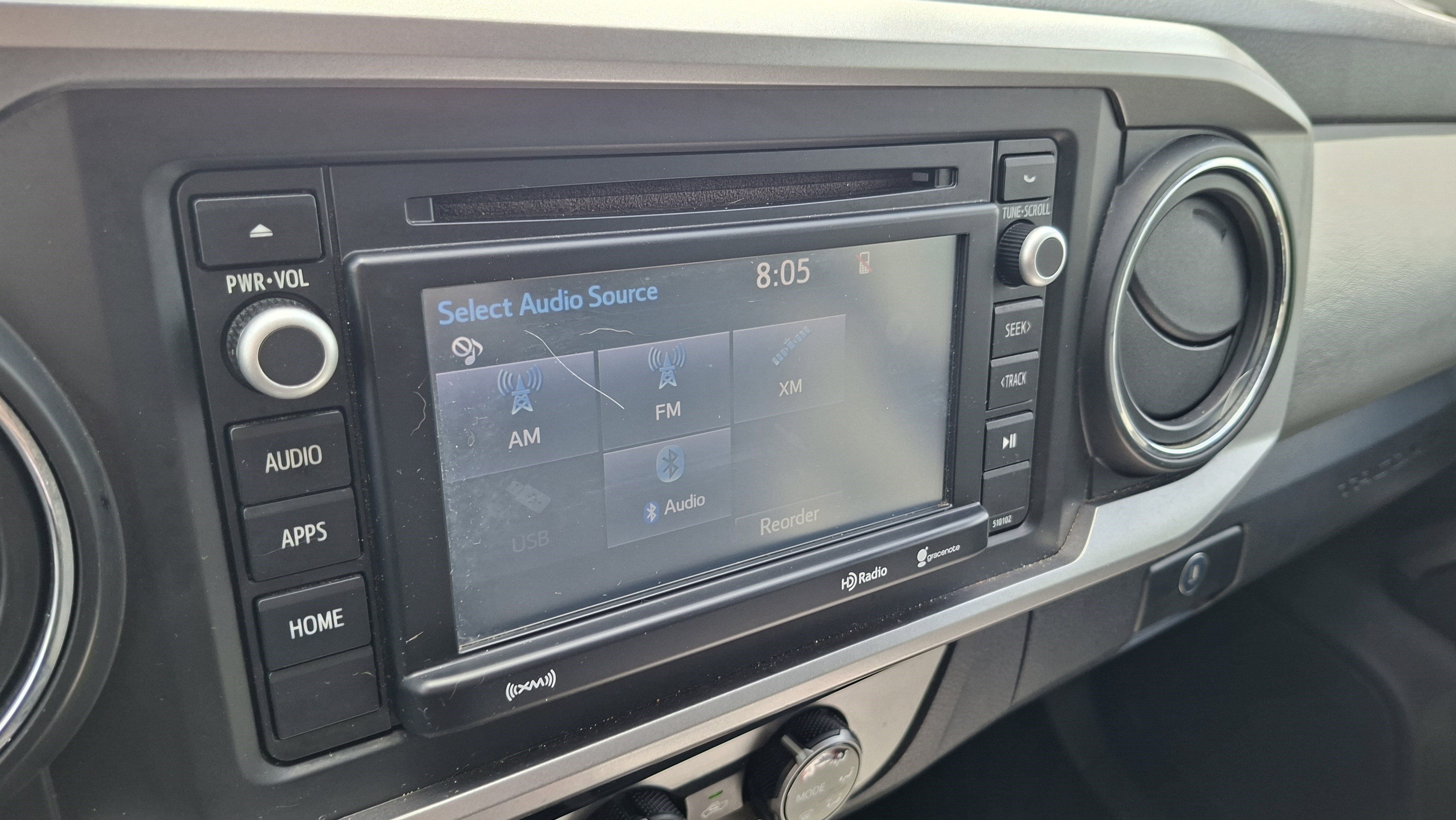 Used 2016 Toyota Tacoma SR5 w/ SR5 Appearance Package (SN) image 13