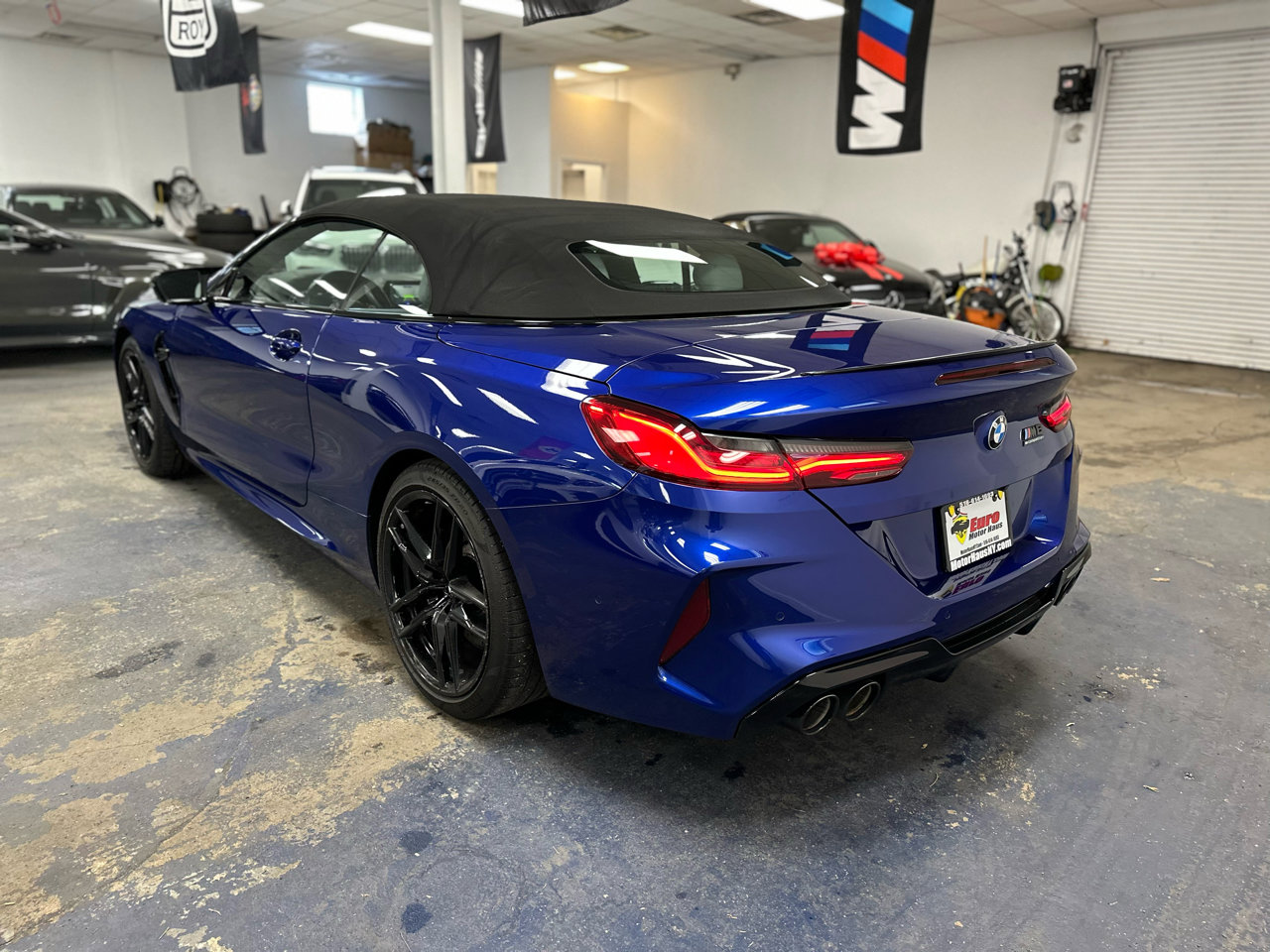 Used 2022 BMW M8 Competition image 9