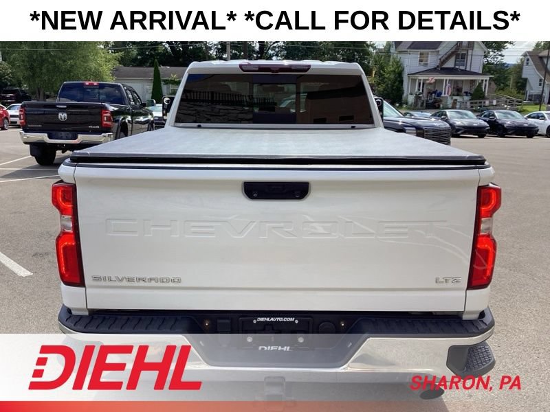 Used 2022 Chevrolet Silverado 2500 LTZ w/ LTZ Convenience Package AWD/4WD image 11