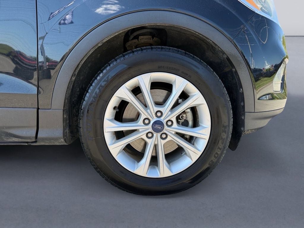 Used 2018 Ford Escape SE AWD/4WD image 9