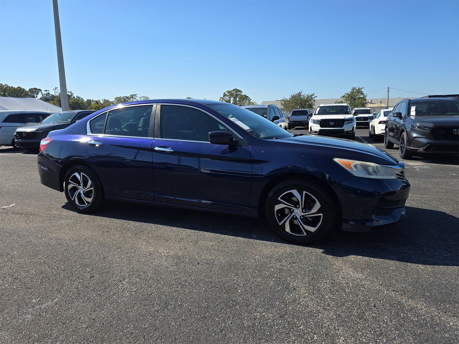 Used 2016 Honda Accord LX image 2
