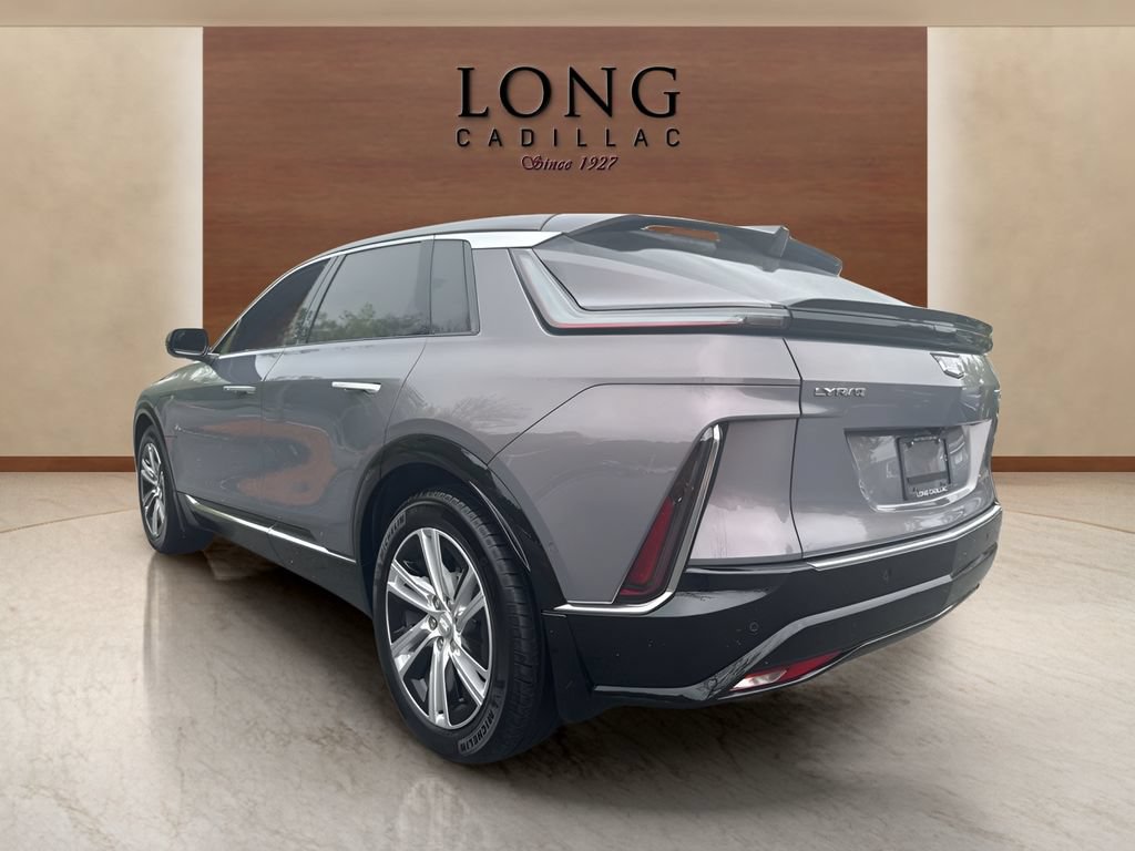 Used 2024 Cadillac Lyriq Tech w/ Driver Assist Package AWD/4WD image 3