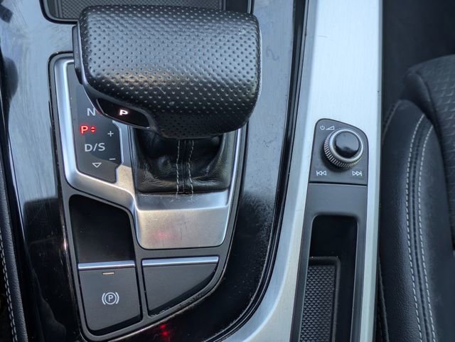 Used 2022 Audi A4 2.0T Premium Plus image 16