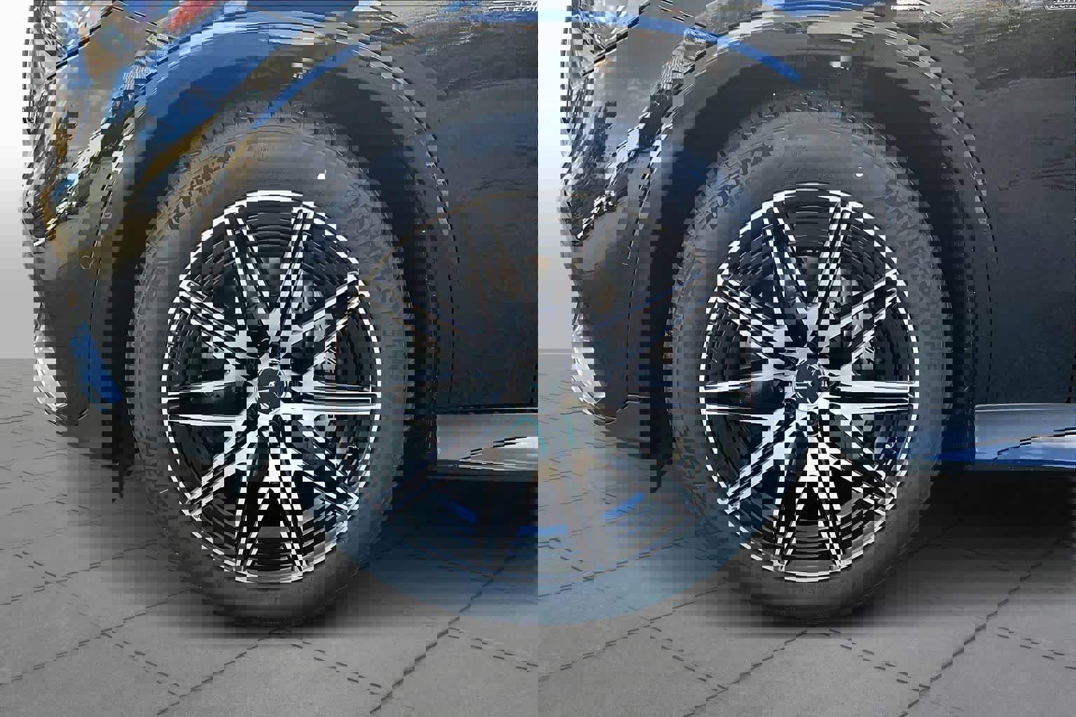 New 2026 Mercedes-Benz GLC 43 AMG 4MATIC image 16